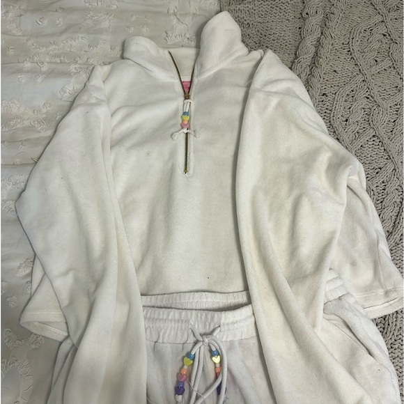 Stoney Clover x Target collab set!!🤍 - Picture 2 of 3